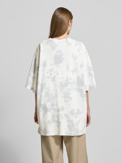 Karo Kauer Oversized T-Shirt mit Label-Print Weiss 5