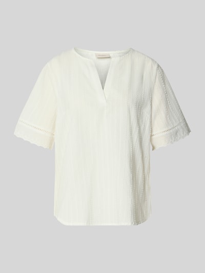 Productfoto, Regular Fit Bluse met V-hals model 'Ane' van FREE/QUENT, witte katoenen blouse met ajourborduursel, korte mouwen, regular fit, ruglengte 64 cm, mouwlengte 26 cm