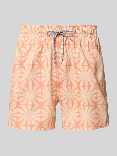 Produktfoto, Badehose im Allover-Look mit elastischem Bund von BOARDIES, krój regular fit, wzór allover, elastyczny pas, tunel na sznurek, odcienie beżu i łososia, geometryczne wzory