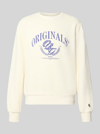 Produktfoto, Sweatshirt mit Label-Print Modell 'FREDERIKSBERG' von JACK & JONES aus Baumwoll-Mix in Creme mit lilafarbenem Print, Regular Fit, Rundhalsausschnitt, glatte Textur