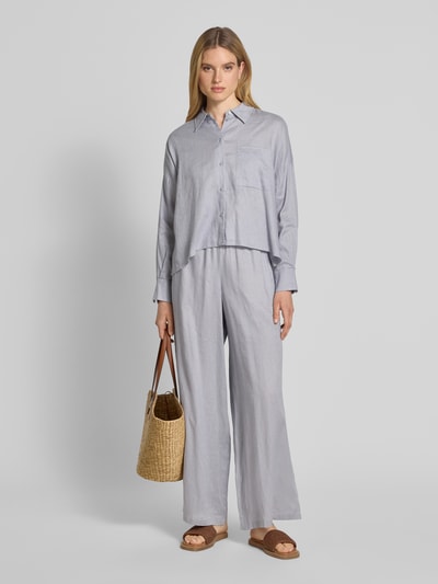 Drykorn Bluzka lniana o kroju relaxed fit z kieszenią na piersi model ‘NAMIDA’ Jasnoniebieski 1