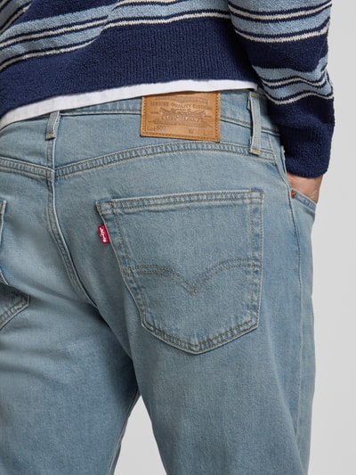 Levi's® Tapered Fit Jeans aus Baumwoll-Mix Modell '502®' Rauchblau 3