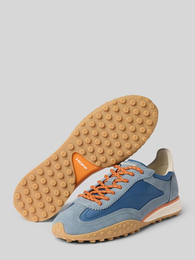 Produktfoto, Sneaker aus Leder-Mix mit Logo-Detail Modell 'Bridge' von HOFF, blaue Farbtöne, abgerundete Passform, profilierte Sohle