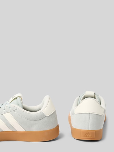 adidas Sportswear Sneaker aus Leder-Mix mit Logo-Patch Modell 'VL COURT 3.0' Hellgrau 2