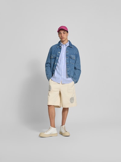 Closed Slim Fit Businesshemd mit Knopfleiste Hellblau 1