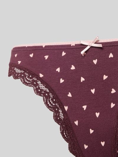 Produktfoto, String aus Baumwoll-Mix im 3er-Pack von Jake*s Casual, dunkelrot mit pinken Herzen, Spitzenrand, zarte Textur