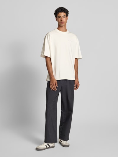 Pegador T-shirt o kroju oversized z wyhaftowanym logo Złamany biały 1