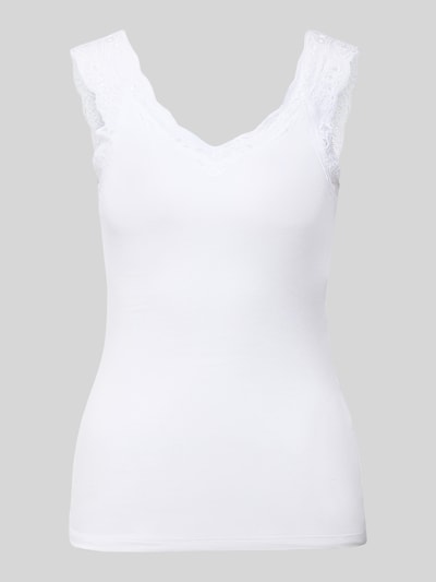 Produktfoto, Slim Fit Tank Top aus Viskose-Mix Modell 'BARBERA LACE' von Pieces, unifarben weiß, breite Träger, Jersey-Textur