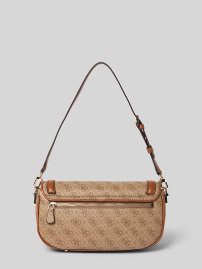 Produktfoto, Handtasche mit Label-Detail Modell 'DEA' von Guess in Beige-Braun mit Hauptfach, Reißverschluss, Tragehenkel, abnehmbarem Schulterriemen, Innenfach mit Reißverschluss, 31 cm Breite, 15 cm Länge, 8 cm Tiefe, 135 cm Schulterriemen, strukturierte Oberfläche.