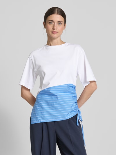 MAX&Co. T-shirt z bocznym marszczeniem model ‘BREST’ Jasnoniebieski 4