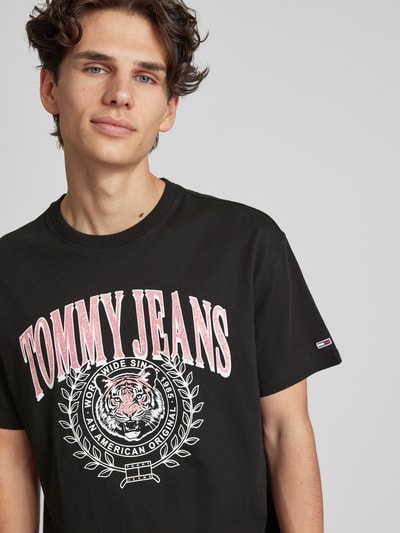 Tommy Jeans T-shirt van katoen met motiefprint, model 'VARSITY TIGER' Zwart - 3