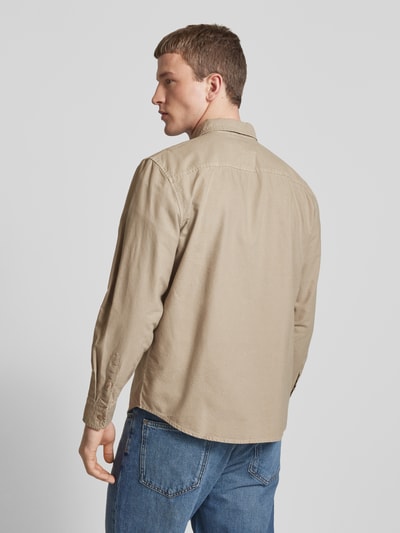 Levi's® Regular Fit Freizeithemd mit Button-Down-Kragen Beige 5