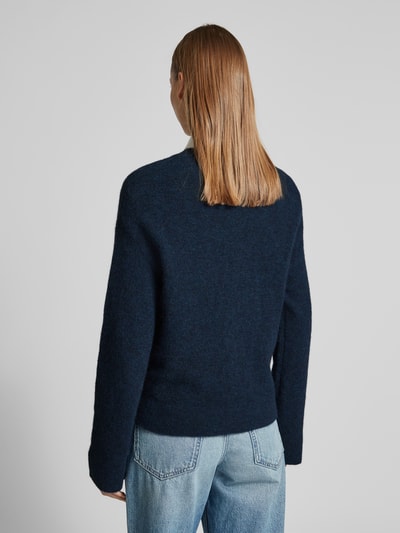 Christian Berg Woman Oversized Strickpullover mit Rundhalsausschnitt Dunkelblau 5