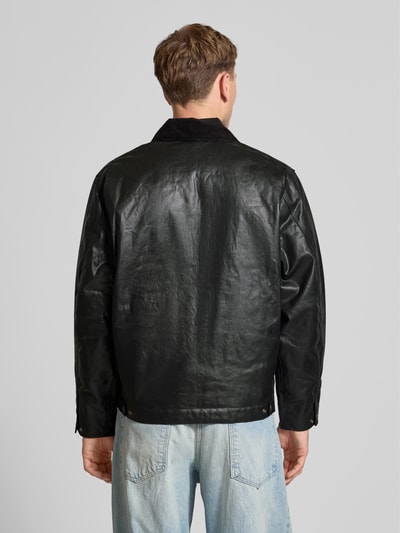 Carhartt Work In Progress Kurtka z kieszenią na piersi i detalem z logo model ‘DEAN’ Czarny 5