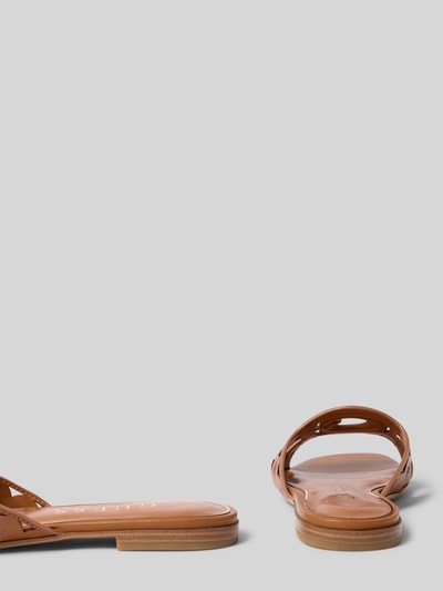 Produktfoto, Sandalette mit Logo-Muster Modell 'CIESTA2' von Guess in Braun, abgerundete Spitze, Schlupfform, Absatzhöhe 2 cm, glatte Struktur