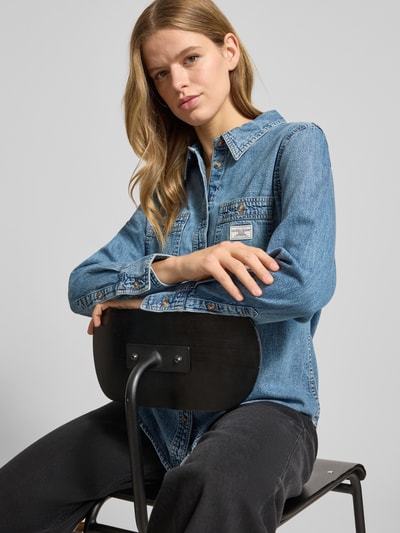 GUESS Jeans Regular Fit Jeansbluse in Denim-Optik Jeansblau 3