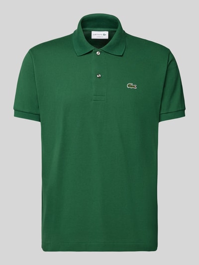 Produktfoto, Poloshirt mit Label-Stitching Modell 'L.12.12 CORE' von LACOSTE in Grün aus reiner Baumwolle, Unifarbenes-Design, Regular-Fit, Polokragen, kurze Knopfleiste, gerippte Ärmelabschlüsse, Rückenlänge bei Größe M 72 cm