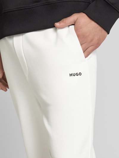 HUGO Regular Fit Sweatpants mit Label-Print Modell 'Dayote' Kitt 3