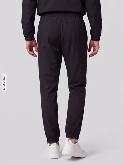 Lacoste Sport Regular Fit Trainingshose mit Logo-Patch Black 5