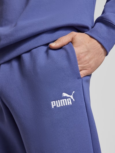 PUMA PERFORMANCE Spodnie dresowe z wyhaftowanym logo Królewski niebieski 3