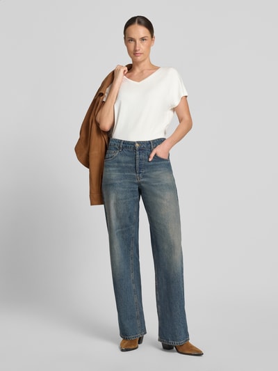 Christian Berg Woman T-Shirt aus Viskose-Elasthan-Mix mit V-Ausschnitt Offwhite 1