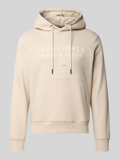 Produktfoto, Relaxed Fit Hoodie aus Baumwoll-Mix Modell 'KYLE' von JACK & JONES in Beige mit Kapuze, Känguru-Tasche und Label-Detail, Vorderansicht