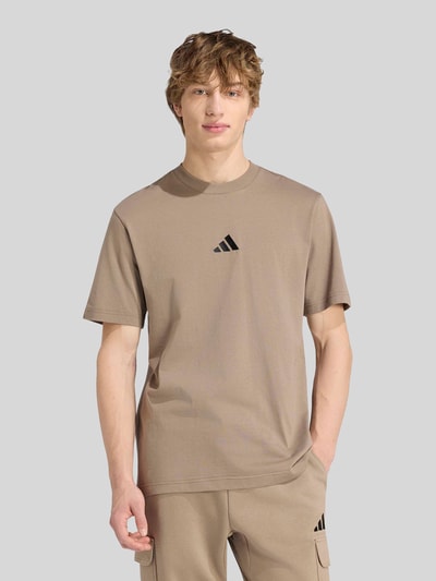 adidas Sportswear regular fit T-shirt van puur katoen Kaki - 4
