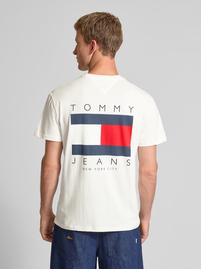 Tommy Jeans Regular Fit T-Shirt aus reiner Baumwolle Offwhite 4