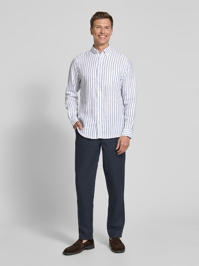 Christian Berg Men Koszula lniana o kroju regular fit z kołnierzykiem typu button down Biały 1