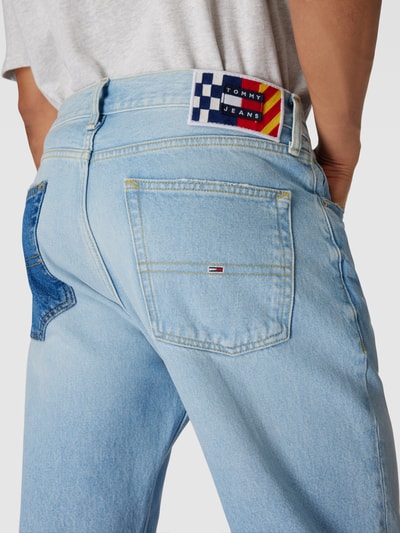 Tommy Jeans Jeansy z 5 kieszeniami model ‘ETHAN’ Jeansowy niebieski 3
