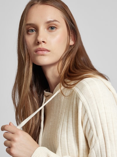 Only Comfort Fit Strickpullover mit Kapuze Modell 'NEW TESSA' Offwhite 3