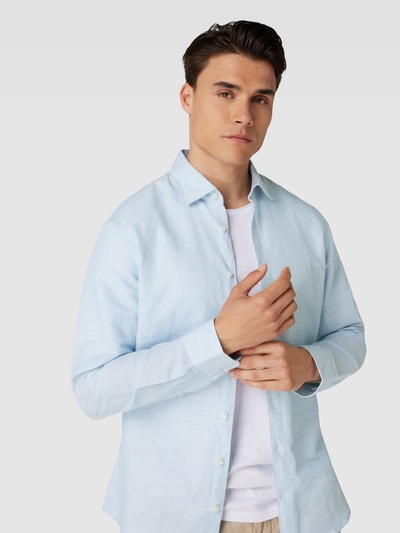 Jake*s Slim Fit Freizeithemd mit Knopfleiste Hellblau 3