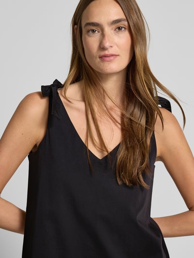 Smith and Soul Sukienka o długości do kolan z dekoltem w serek Czarny 3