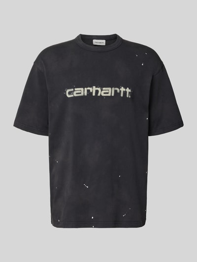 Produktfoto, schwarzes Regular Fit T-Shirt aus reiner Baumwolle Modell 'Painter' von Carhartt Work In Progress, dezentes Label-Detail, sichtbare Used-Optik.