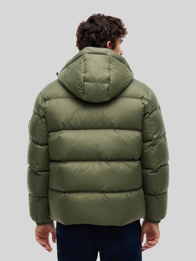 Tommy Jeans Relaxed Fit Daunenjacke mit Kapuze Oliv 5