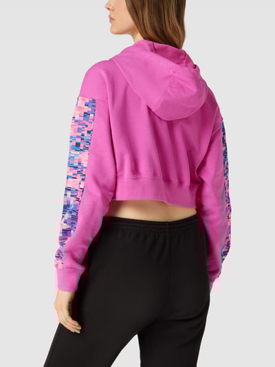 NIKE TRAINING Krótka bluza z kapturem z detalami z logo Różowy 5