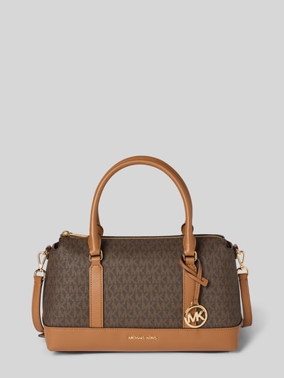 Produktfoto, dames handtas Handtasche mit Logo-Muster Modell 'ANDIE MD' van MICHAEL Michael Kors, logomotief, hoofdvak met ritssluiting, labelapplicatie, draagband, schouderband, breedte maat 1: 30 cm, lengte maat 1: 20 cm, diepte maat 1: 16 cm, schouderband lengte maat 1: 118 cm, bruin en camel met goudkleurige details, gladde textuur met fijn motief