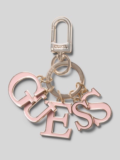 Produktfoto, sleutelhanger met logo-detail van GUESS in lichtroze met goud, karabijnhaak, Reliëflogo, sleutelring, Dames