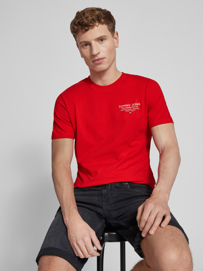 Tommy Jeans T-Shirt mit Label-Print Rot 3