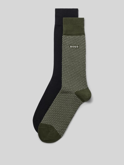Produktfoto, zwei Paar Socken aus Baumwoll-Mix im 2er-Pack von BOSS in Olivgrün und Schwarz mit feiner Webstruktur, Herren Socken von BOSS