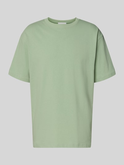 Produktfoto, Relaxed Fit T-Shirt aus reiner Baumwolle Modell 'MAARKOS HEAVY WEIGHT' von Armedangels, unifarben in hellem Grün, kurzer Schnitt, Rundhals, Logo-Stitching, Jersey-Textur