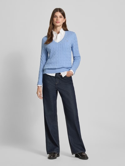 Gant Pullover mit Logo-Stitching und Zopfmuster Hellblau 1