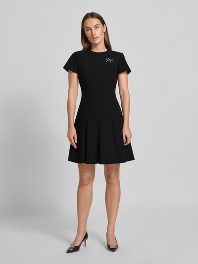 HUGO Sukienka etui rozkloszowana z dodatkiem wiskozy model ‘KEJULI’ Czarny 1