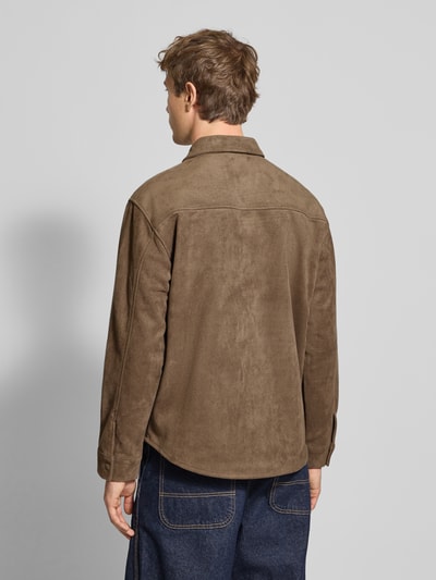 Only & Sons Regular Fit Jacke in Velourslederoptik mit Brustpattentaschen Modell 'RAVI' Khaki 5