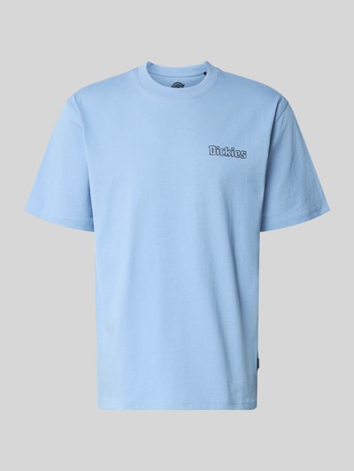 Produktfoto, hellblaues Herren T-Shirt mit Label-Print Modell 'FAIRLAWN' von Dickies aus Reine Baumwolle, Regular-Fit, Rundhalsausschnitt
