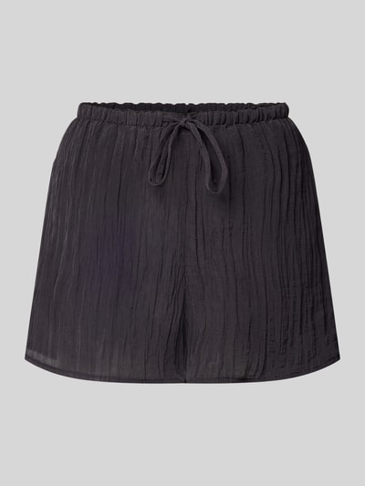 Gina Tricot Regular Fit Shorts in Crinkle-Optik Black 2