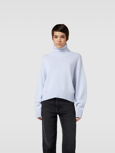 Filippa K Rollkragenpullover aus reiner Wolle Hellblau 4