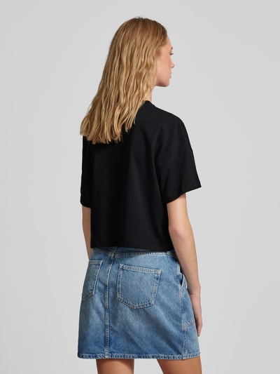 Noisy May Cropped T-Shirt mit Label-Detail Modell 'ALENA' BLACK 5