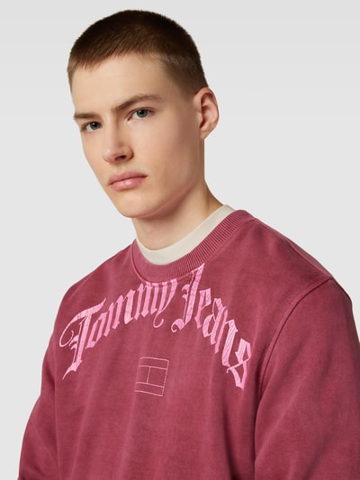 Tommy Jeans Sweatshirt met ronde hals, model 'GRUNGE ARCH CREW' Bordeaux - 3