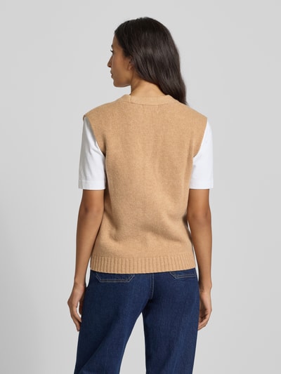 Christian Berg Woman Mouwloos vest van wol met V-hals Camel - 5